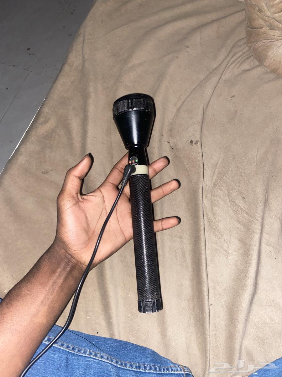 كشاف يدوي للبيع64347793861633110