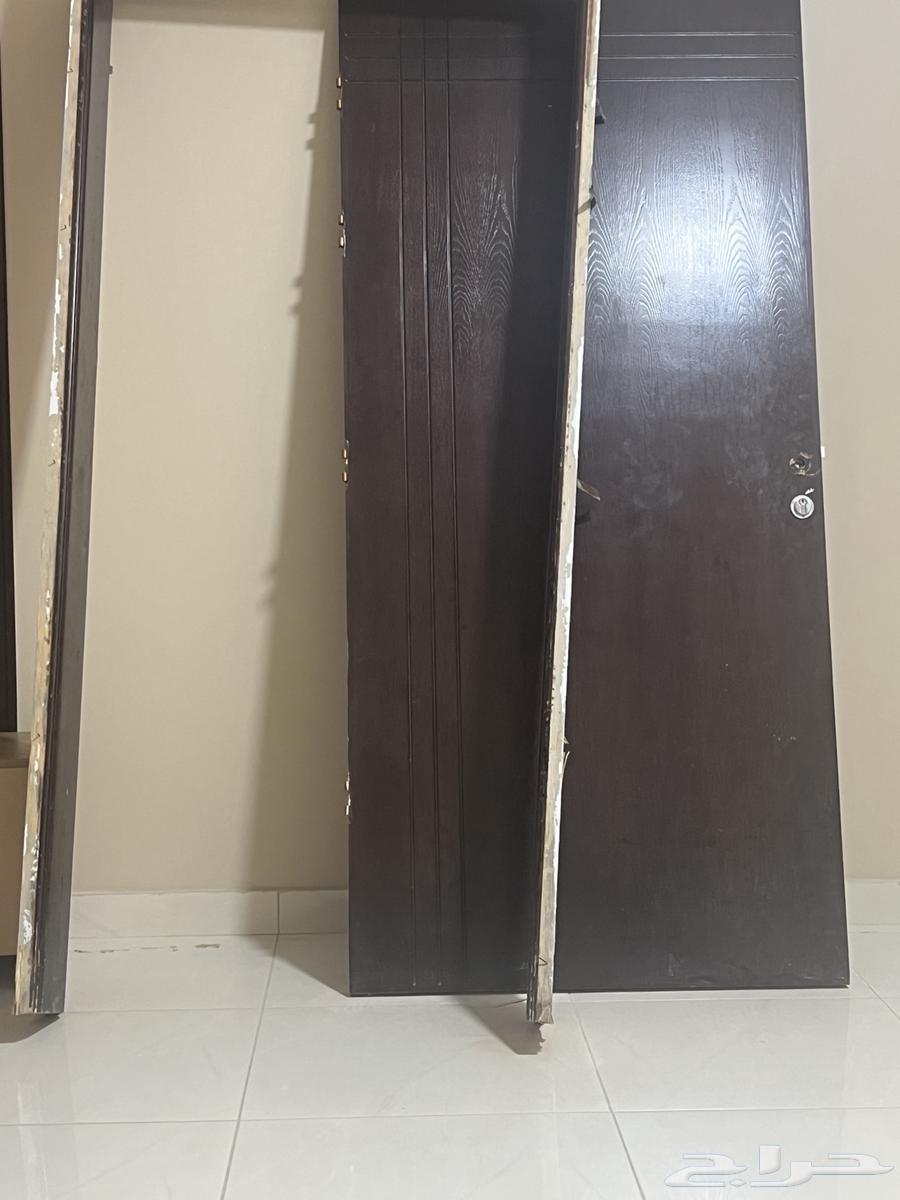 Clean door but without frame64492189453314110