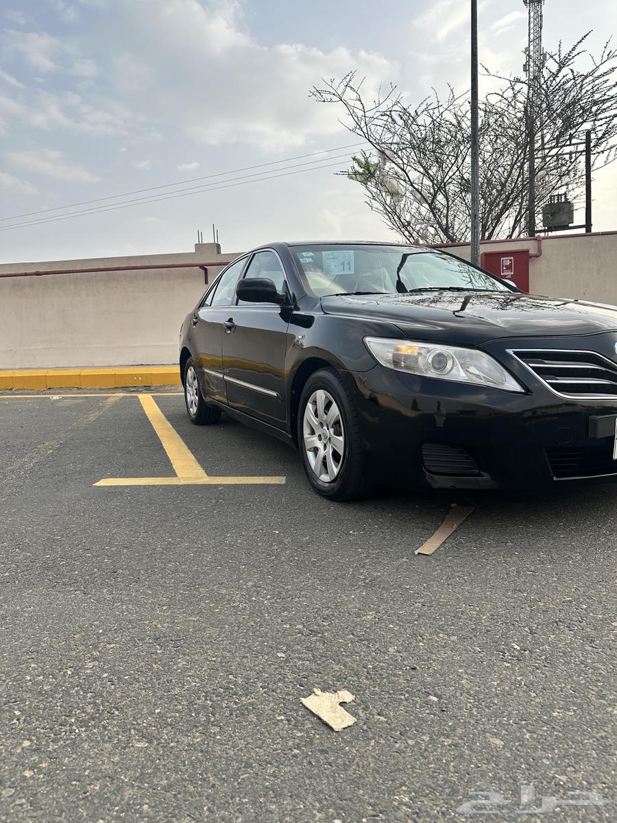 كامري 2011 أسود قير أتوماتيك للبيع64491373888513111