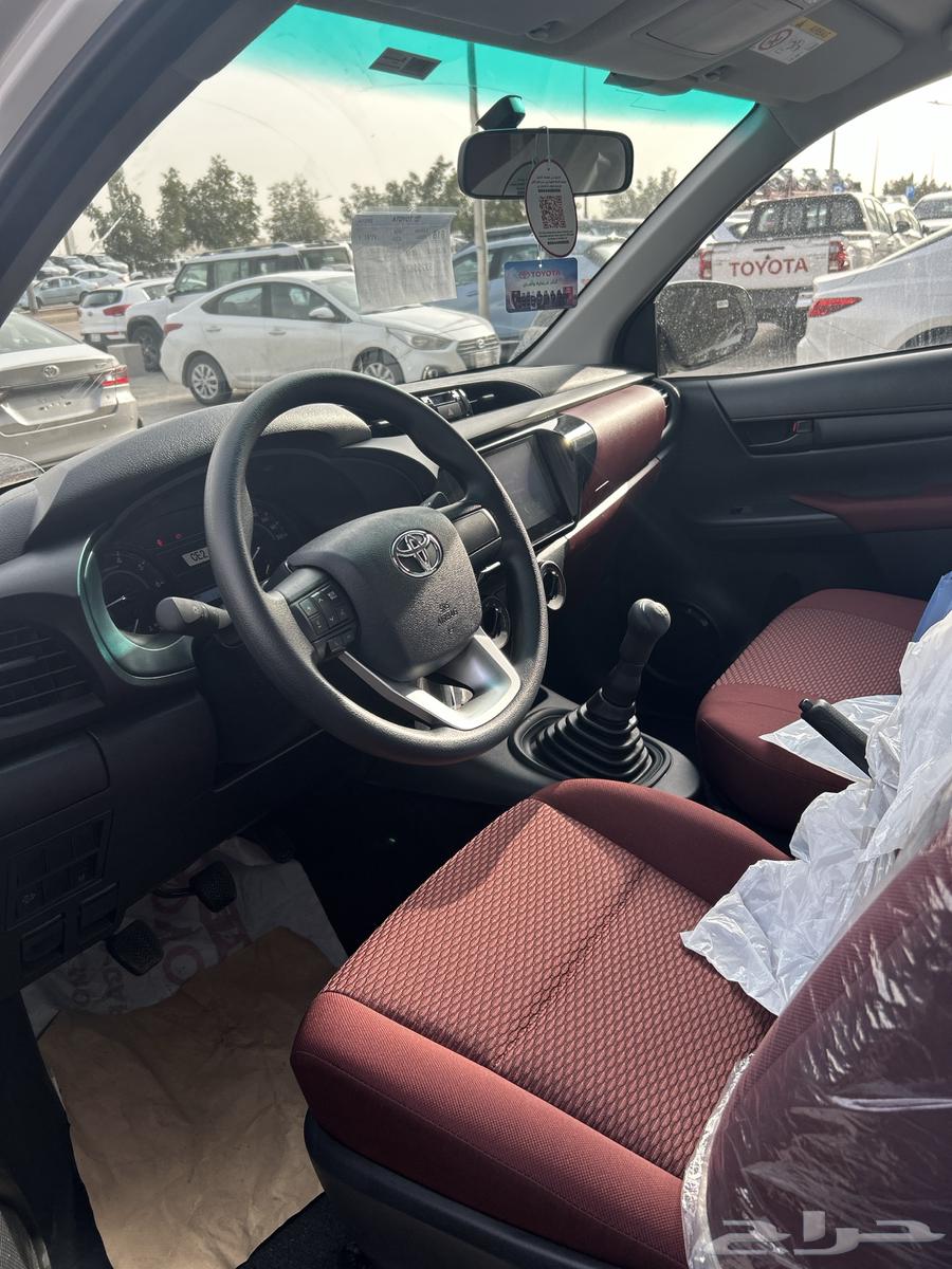 تويوتا هايلوكس GL غمارتين ديزل 2025 جديد 99500شامل الضريبة64483501043331114