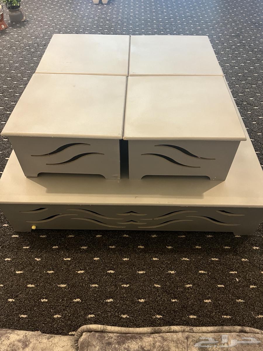 Floor Seating Tables64347822782210113