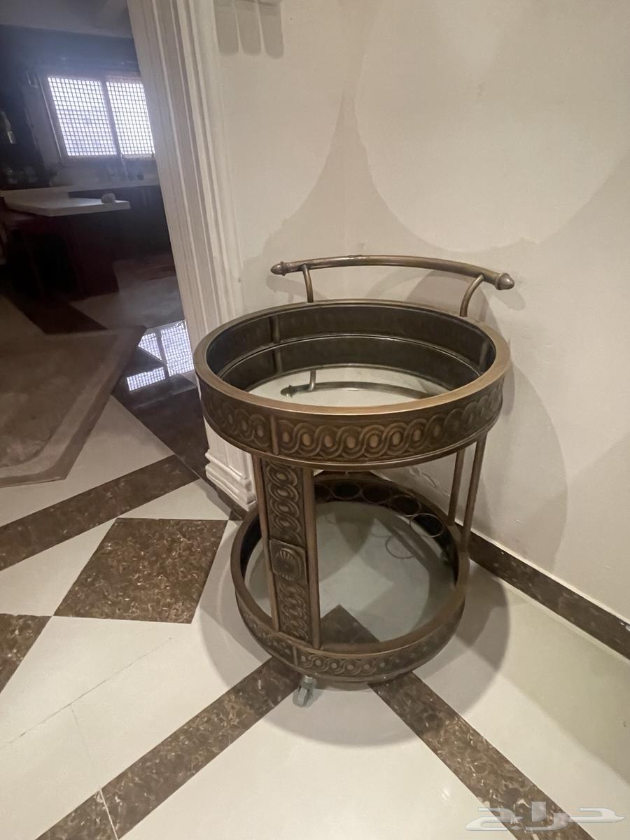 طاوله دائرية للشاي والقهوه والضيافة64340402064385110