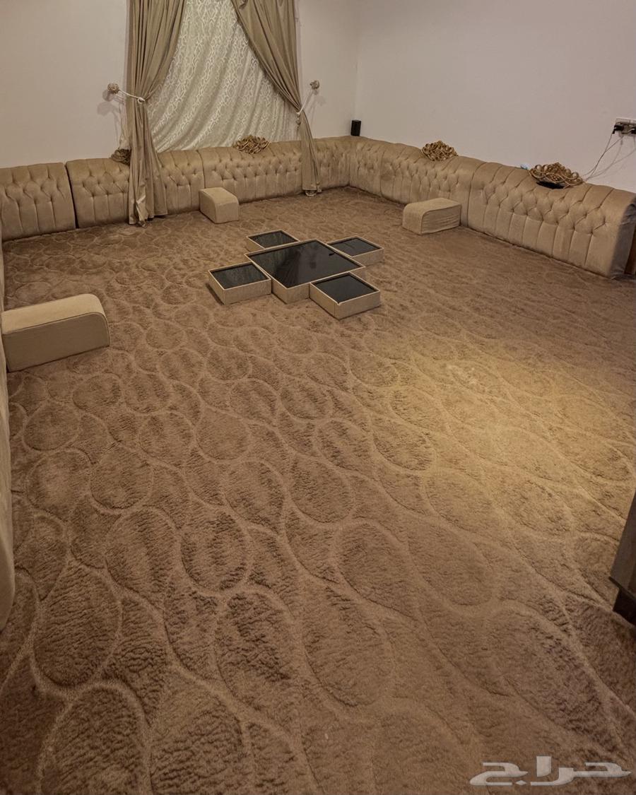 Back support with tables and styrofoam64347005433474110