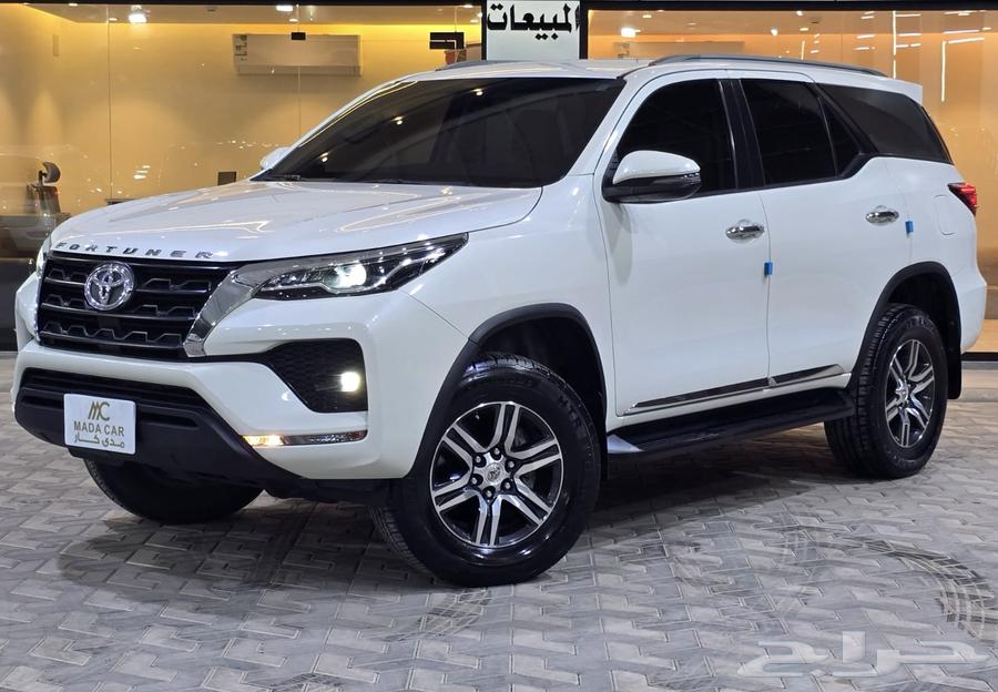 Toyota - Fortuner - V6 - 4x4 - 2021 (Agency Condition)64480935838465110