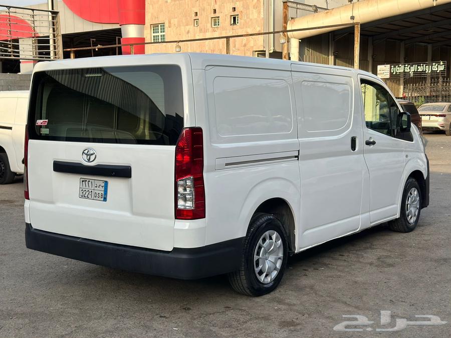 تويوتا هايس باص بضاعة ديزل 2021 البيع 72000 الف64483232492161111