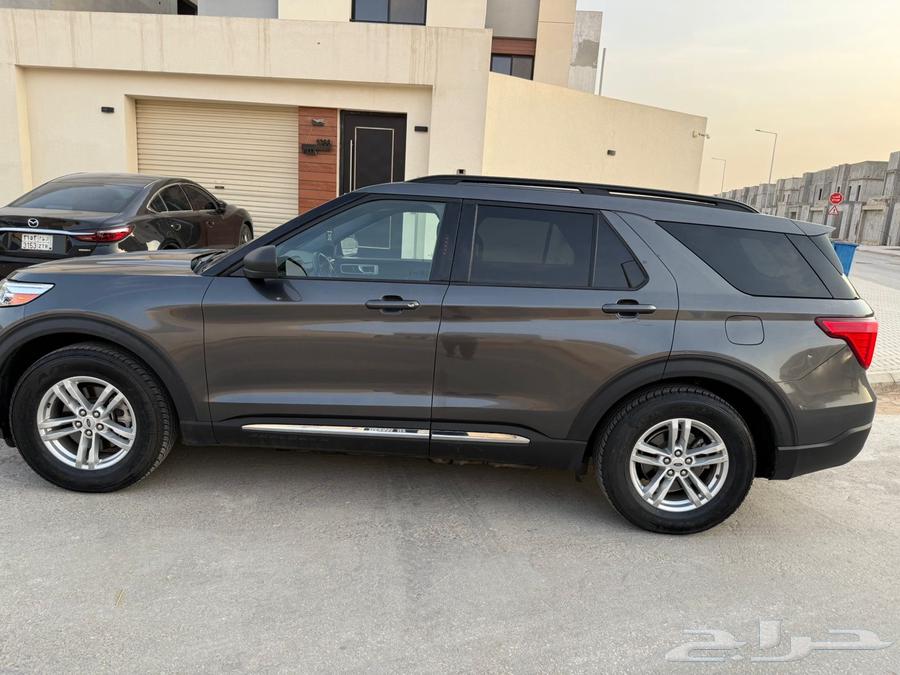 اكسبلور فورد للبيع موديل موديل 202064489586363011112