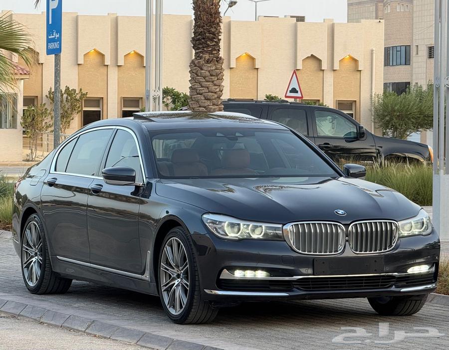 بي ام دبليو 2018 ناغي 730 للمستخدم64485460740226113