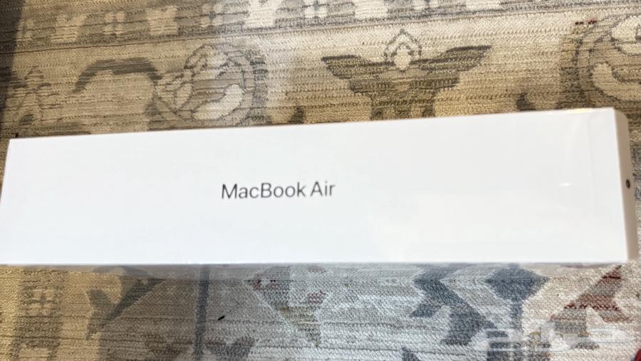 MACBOOK Air M1 مقاس 13 بوصة64342321392641110