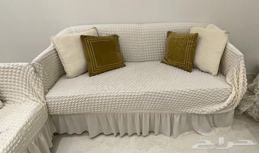 كنب يتسع ل 1064341826119810112