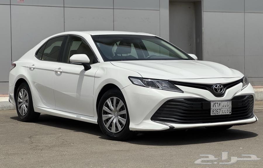 Toyota Camry 2020, like new, very clean, selling for 72,00064483487087490113