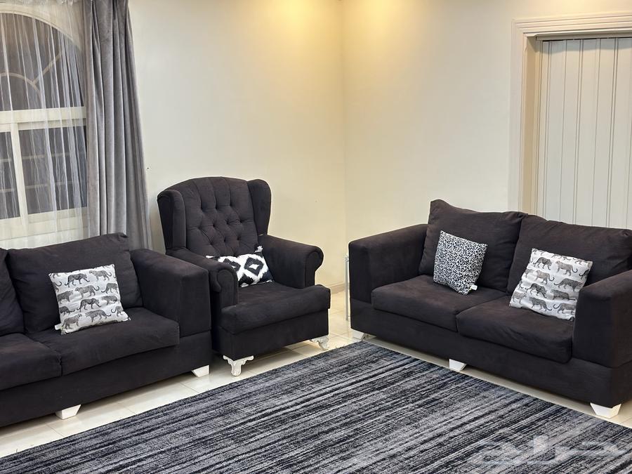 كنب مع سجاد للبيع64345493070849112