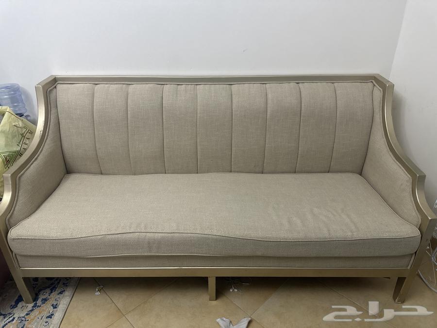 كنبة ثلاثية64346976021377110