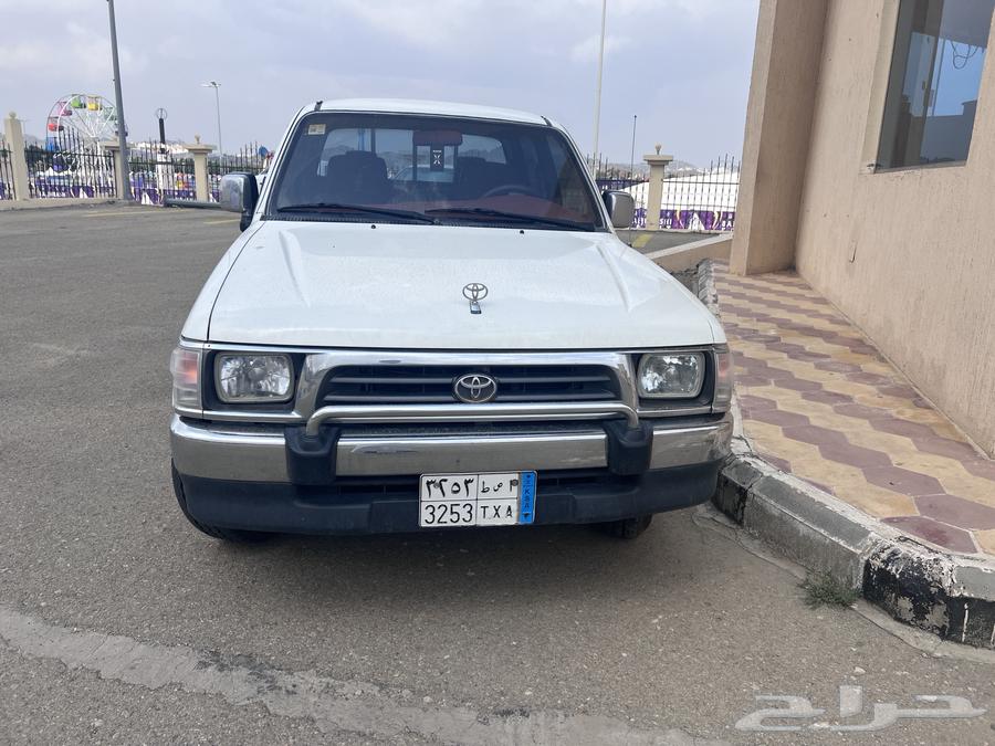 هايلوكس 2001 نظيف وممشاه قليل64486952089986110