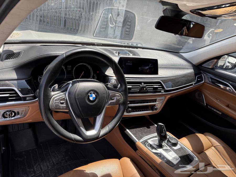 بي ام 2016 فل الفل 750ماشية 98الف قابل للزيادة بودي وكالة م64479900386435113