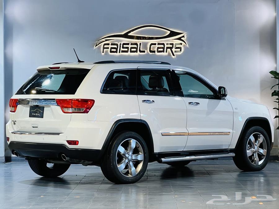 2012 Cherokee Overland V8 in excellent condition64490234533635114