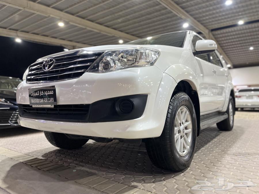 تويوتا. فور تشنر 2015. اربعه سلندر دبل64482755130753114