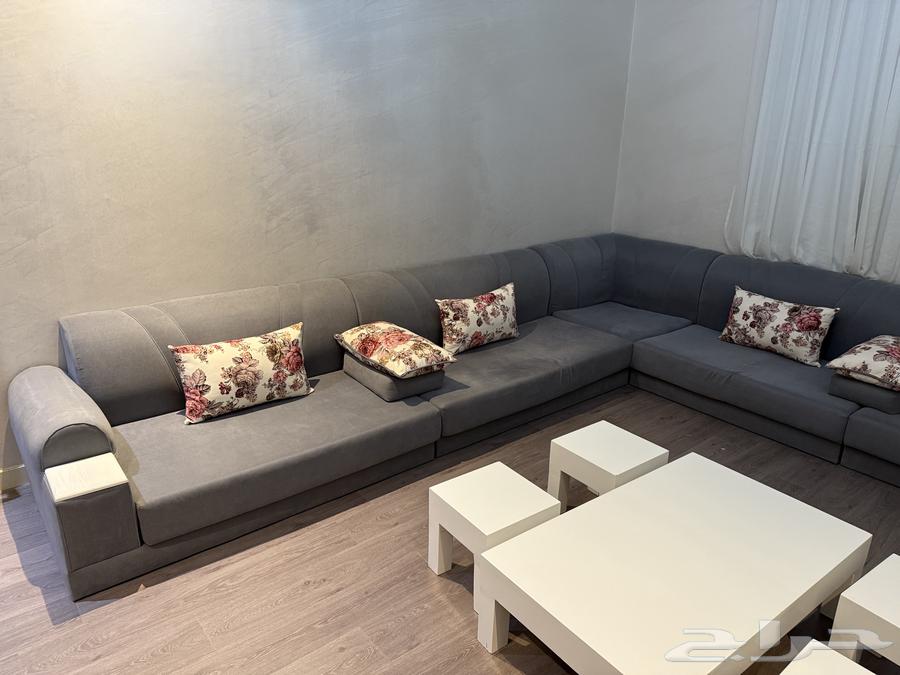 Sofa - Plastic Cover - Tables64348056179329112