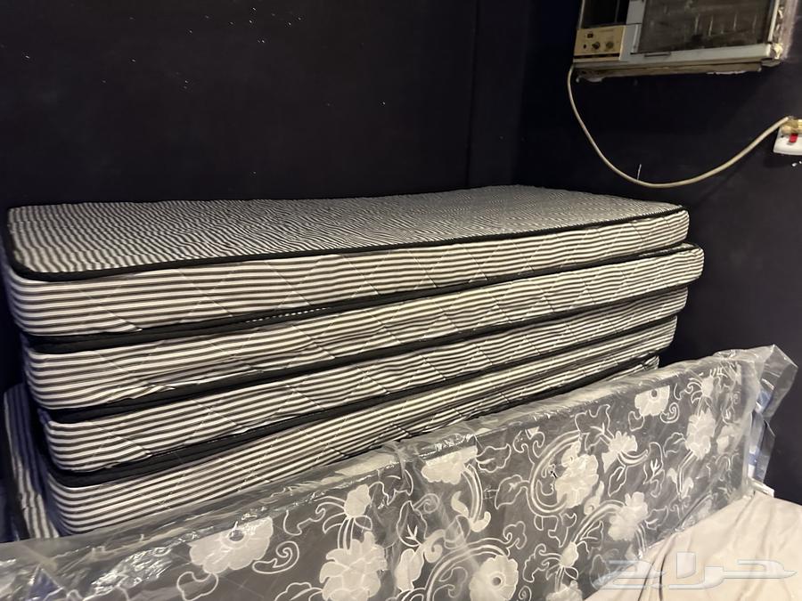 سرير للبيع مع مرتبه64337946115073112