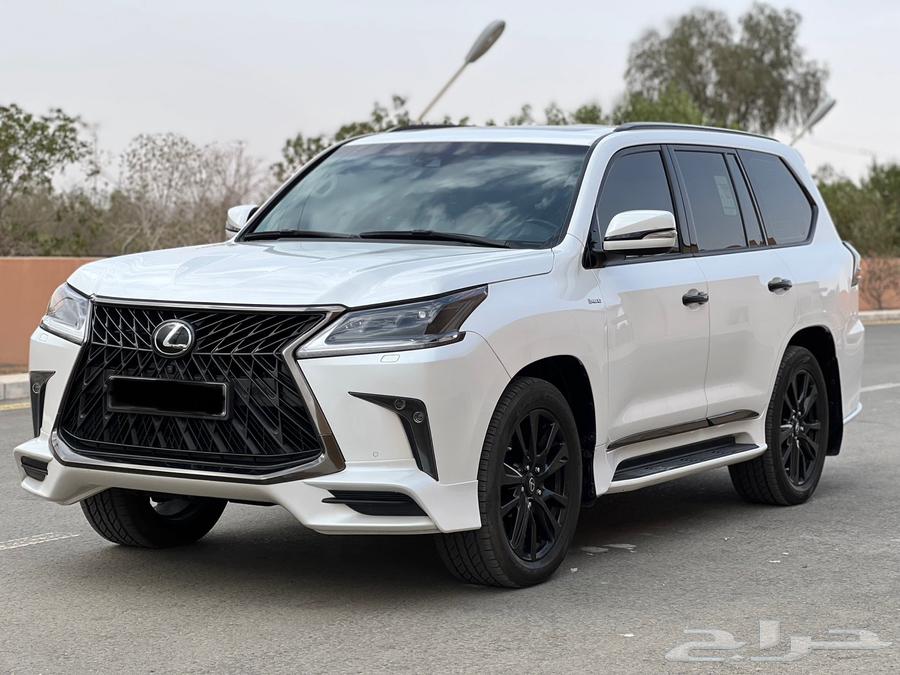 Lexus Black Edition 202064488394623363110