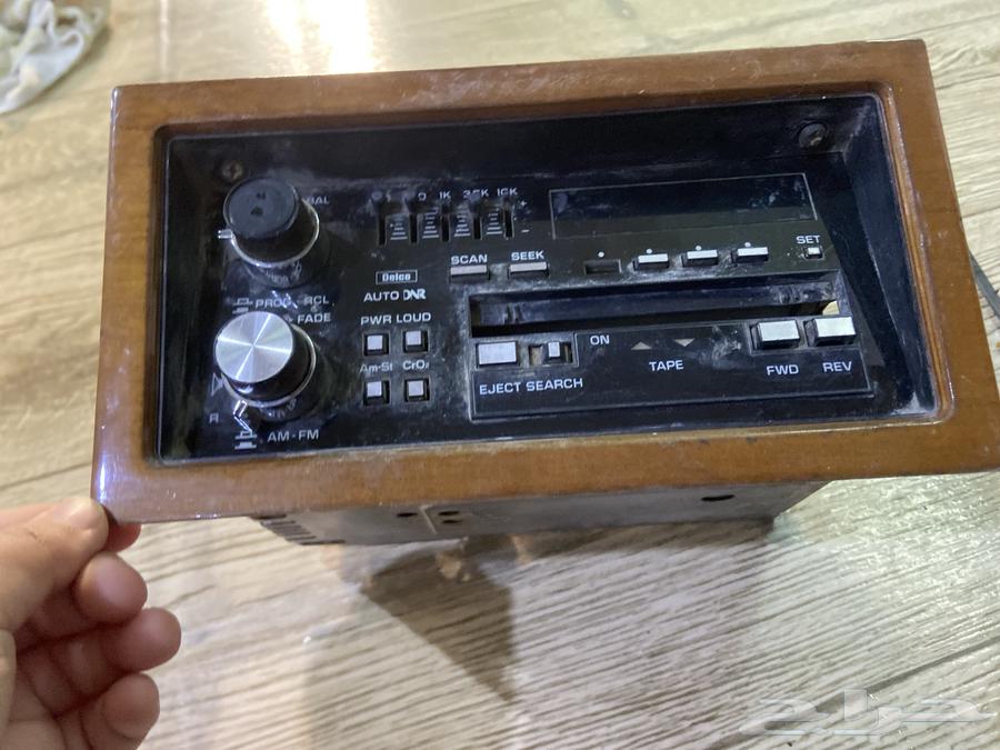 مسجل وراديو للبيع الواحد 100ريال64481196569091110