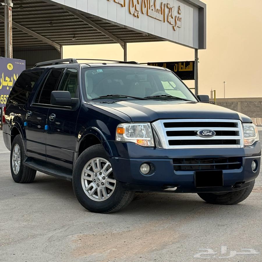 فورد اكسبديشن 2013 طويل بدي وكاله نص فل XLT64486191429249110