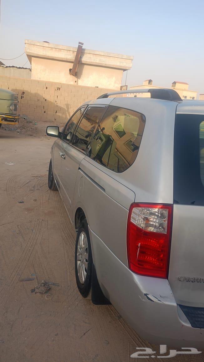 كيا كارنيفال 201564482241007105112