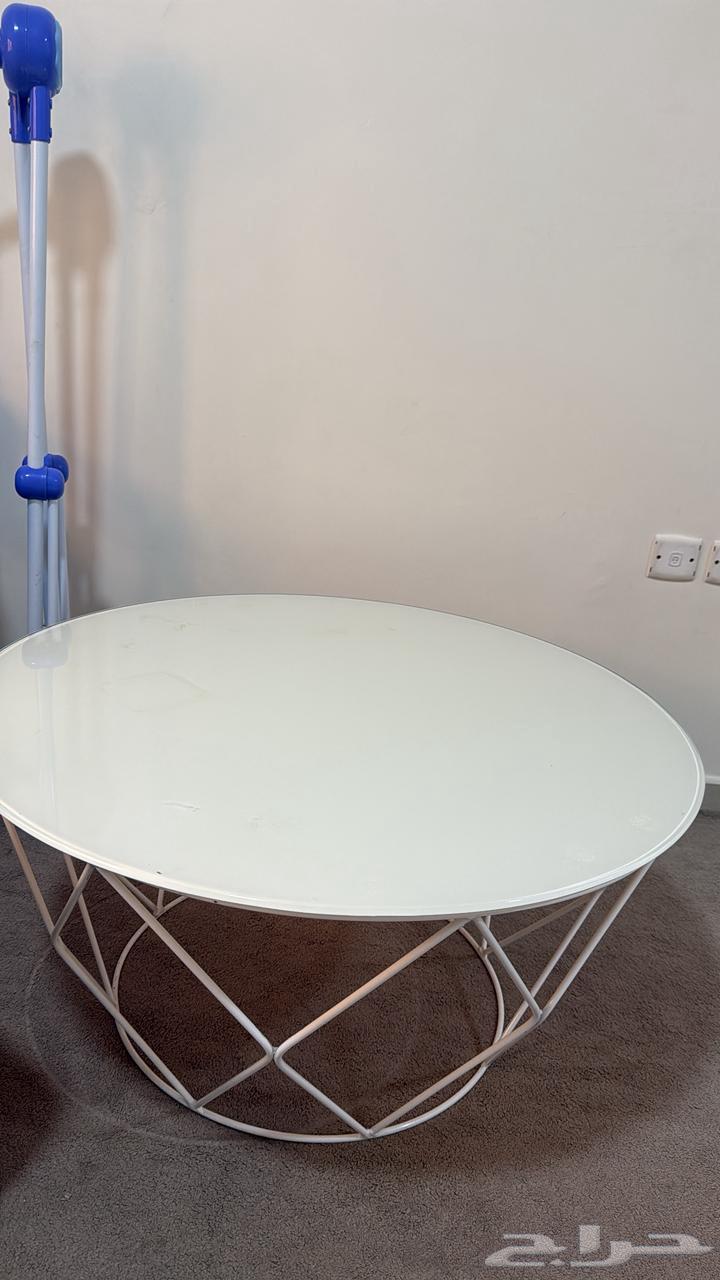 طاولة صالة للبيع64341144499457110