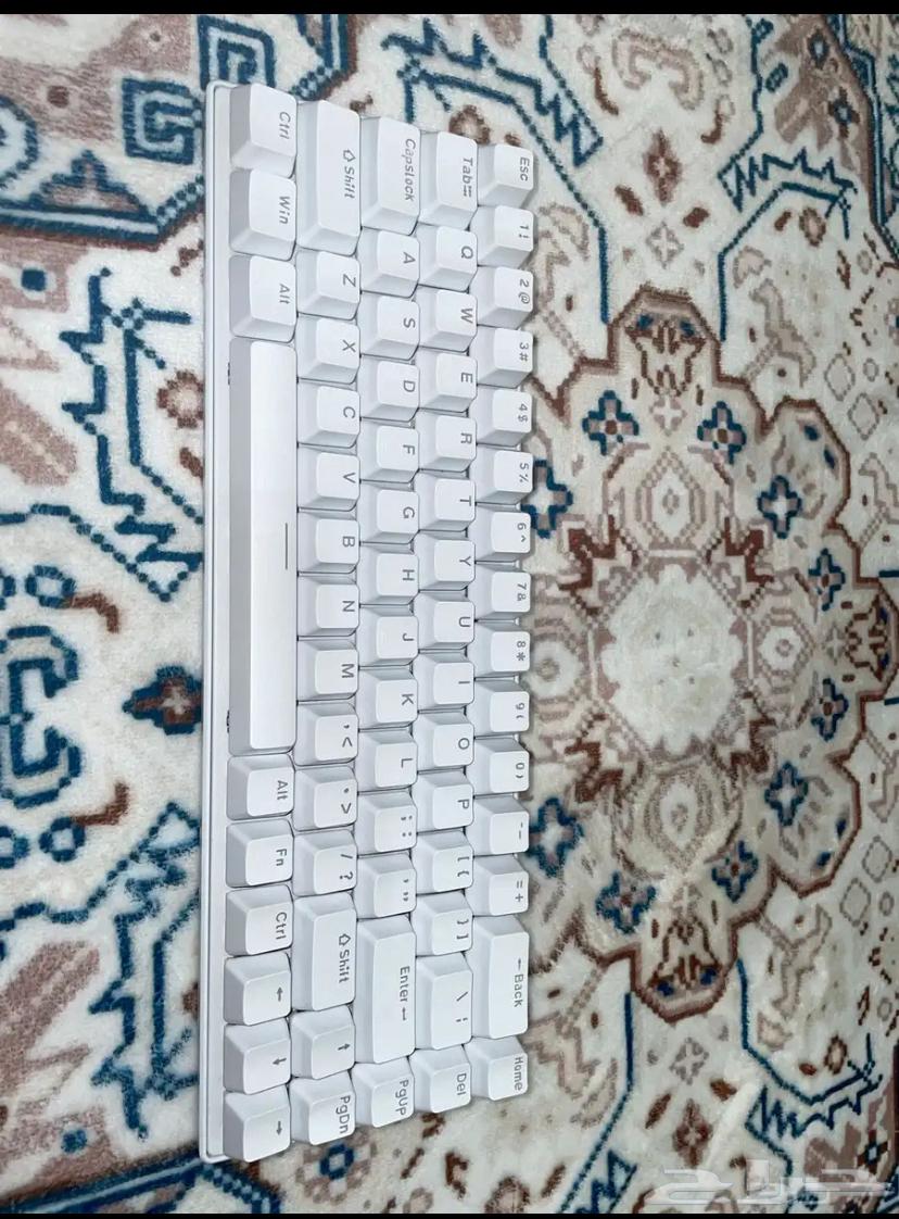 Keyboard for sale, red switch, half press, 60%, price 60 SAR64341659836931110