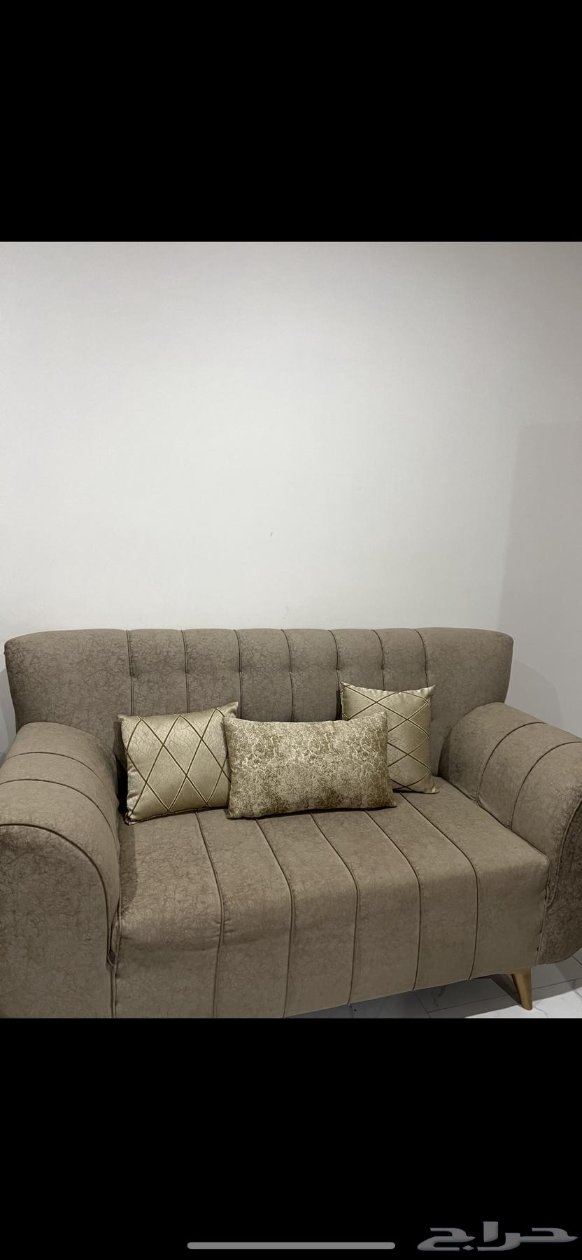 All sofas for sale for 700 due to moving64346148511107112