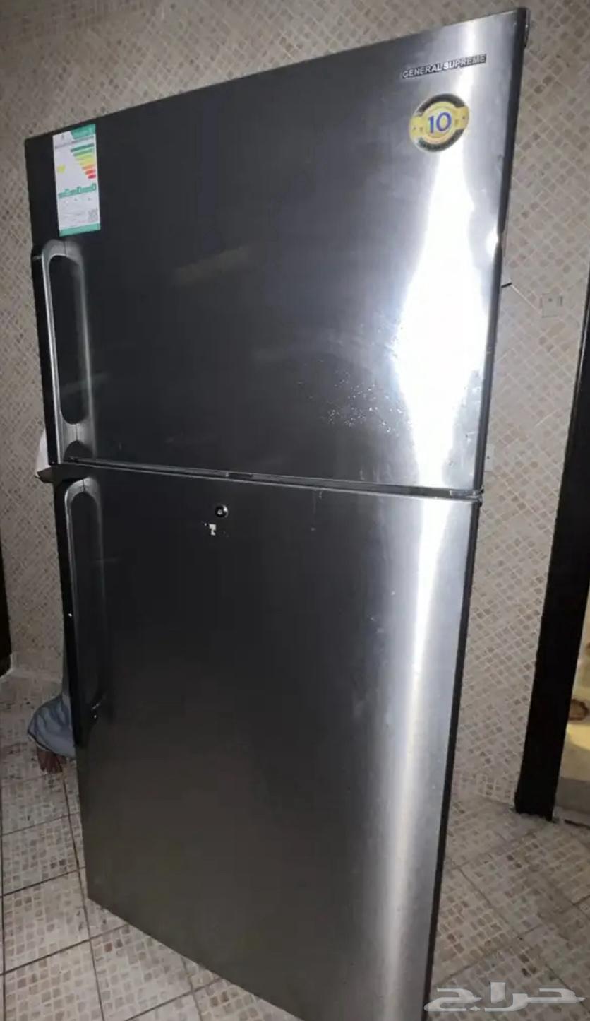General Supreme refrigerator, almost new, and a fully functional washer64348743745538112