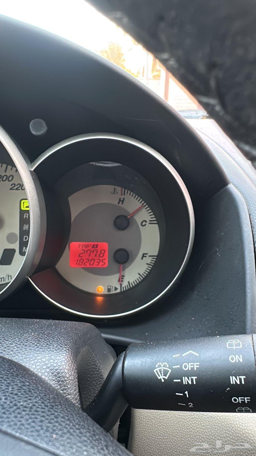 Mazda 3 for sale, clean, first owner with agency catalog64493381695363113