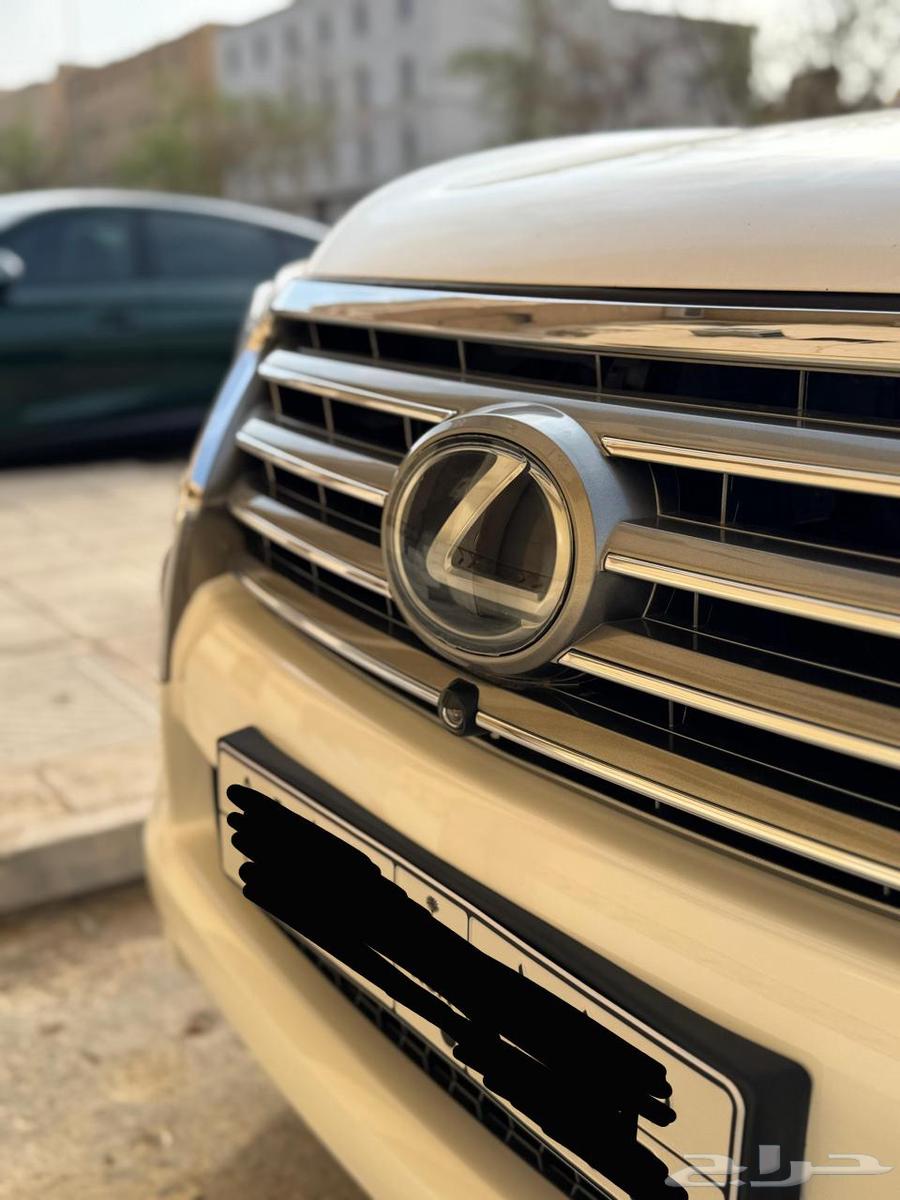 جيب لكزس LX570 2012 نظيف64493491605890114