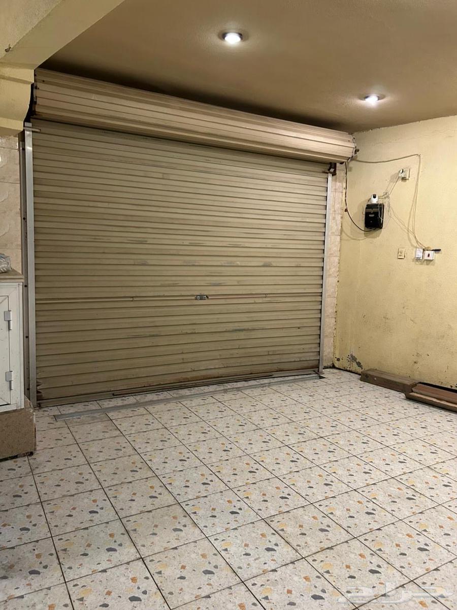 ابواب ونوافذ وباب كراج أثاث مستعمل بحالة جيدة جدا64347280249603112