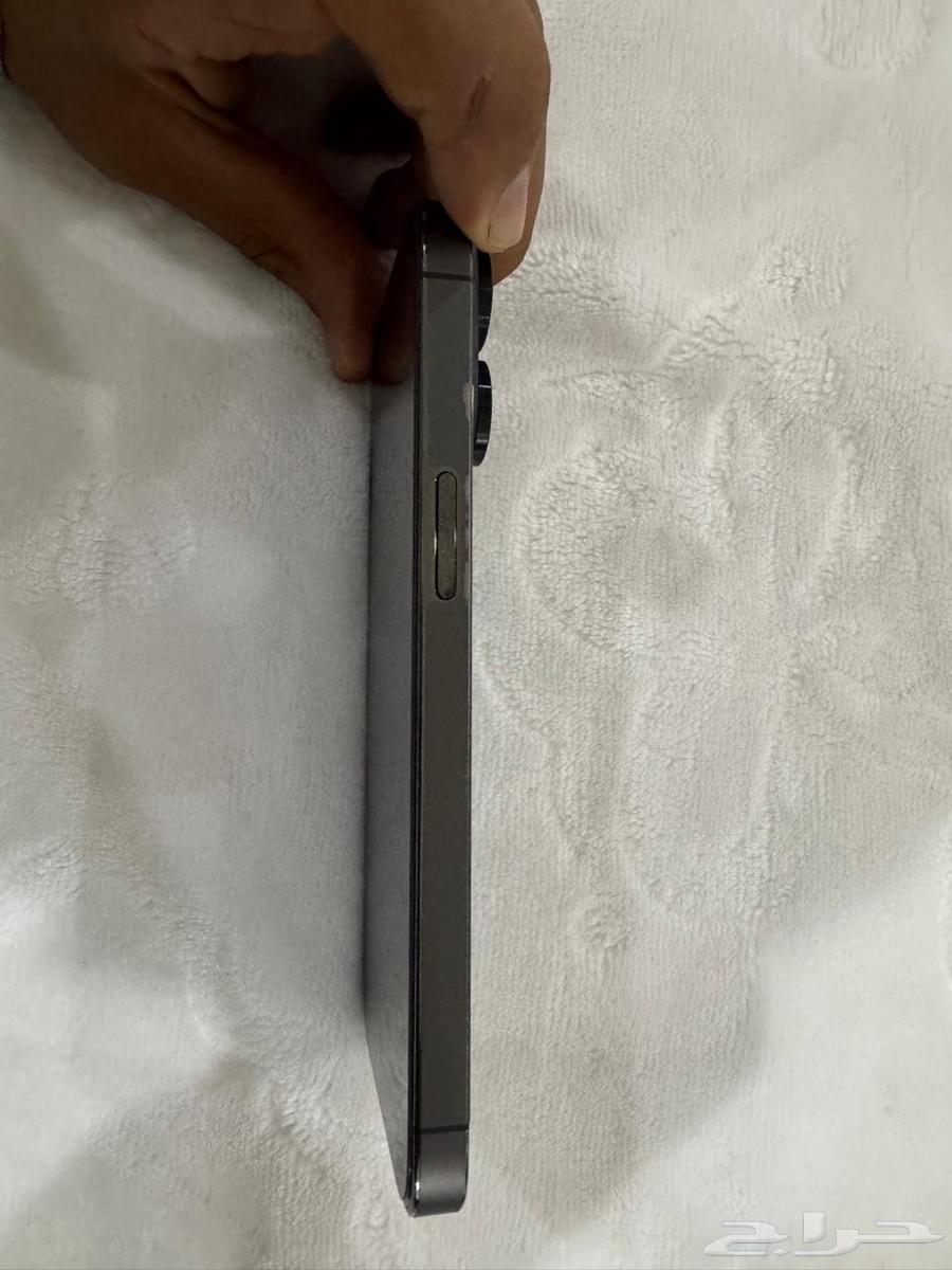 ايفون 13 شبه الجديد64345403635585114