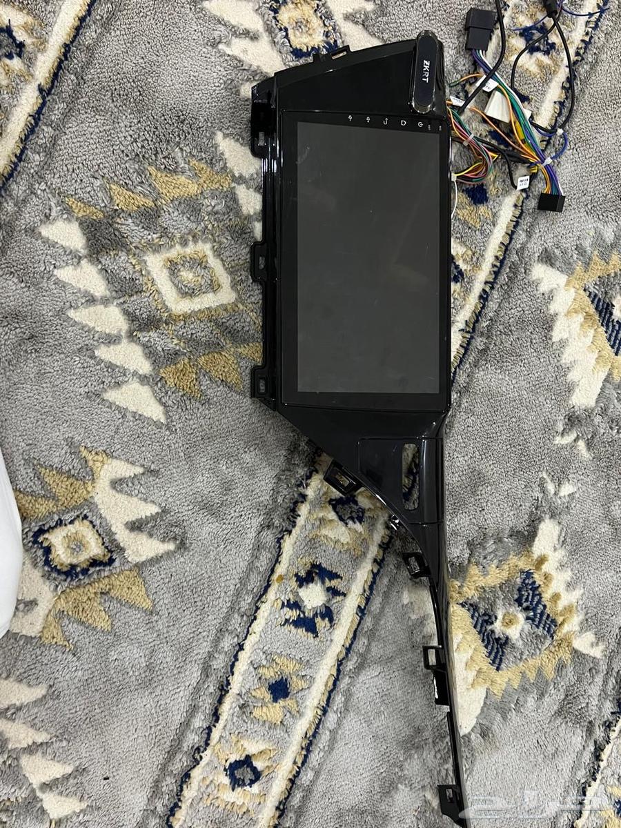 Camry Screen with Decor64480758277249111