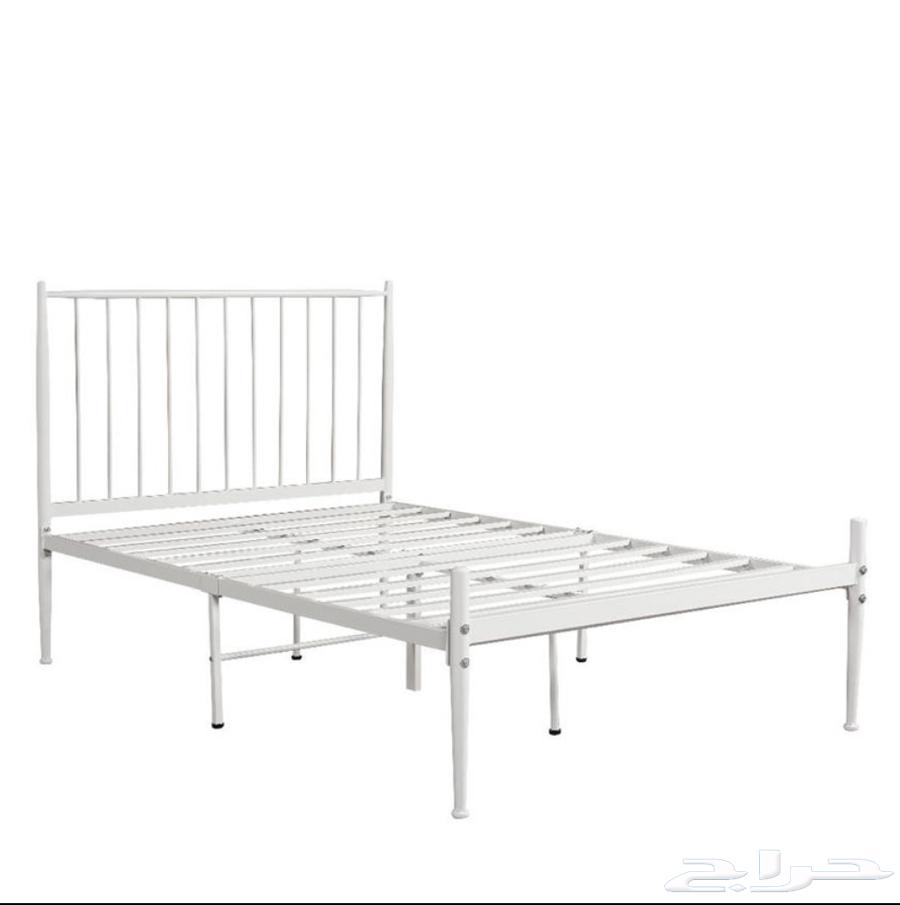 للبيع سرير مودرن حديد أبيض - مقاس ملكي 200 18064342623086593110