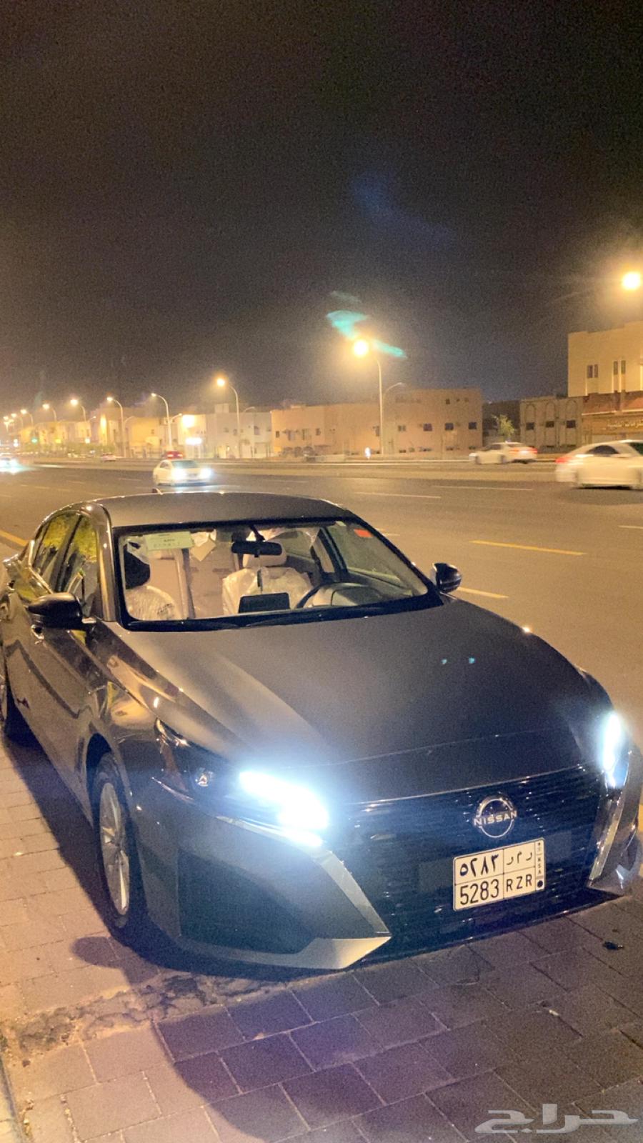 نيسان التيما64494666694530111