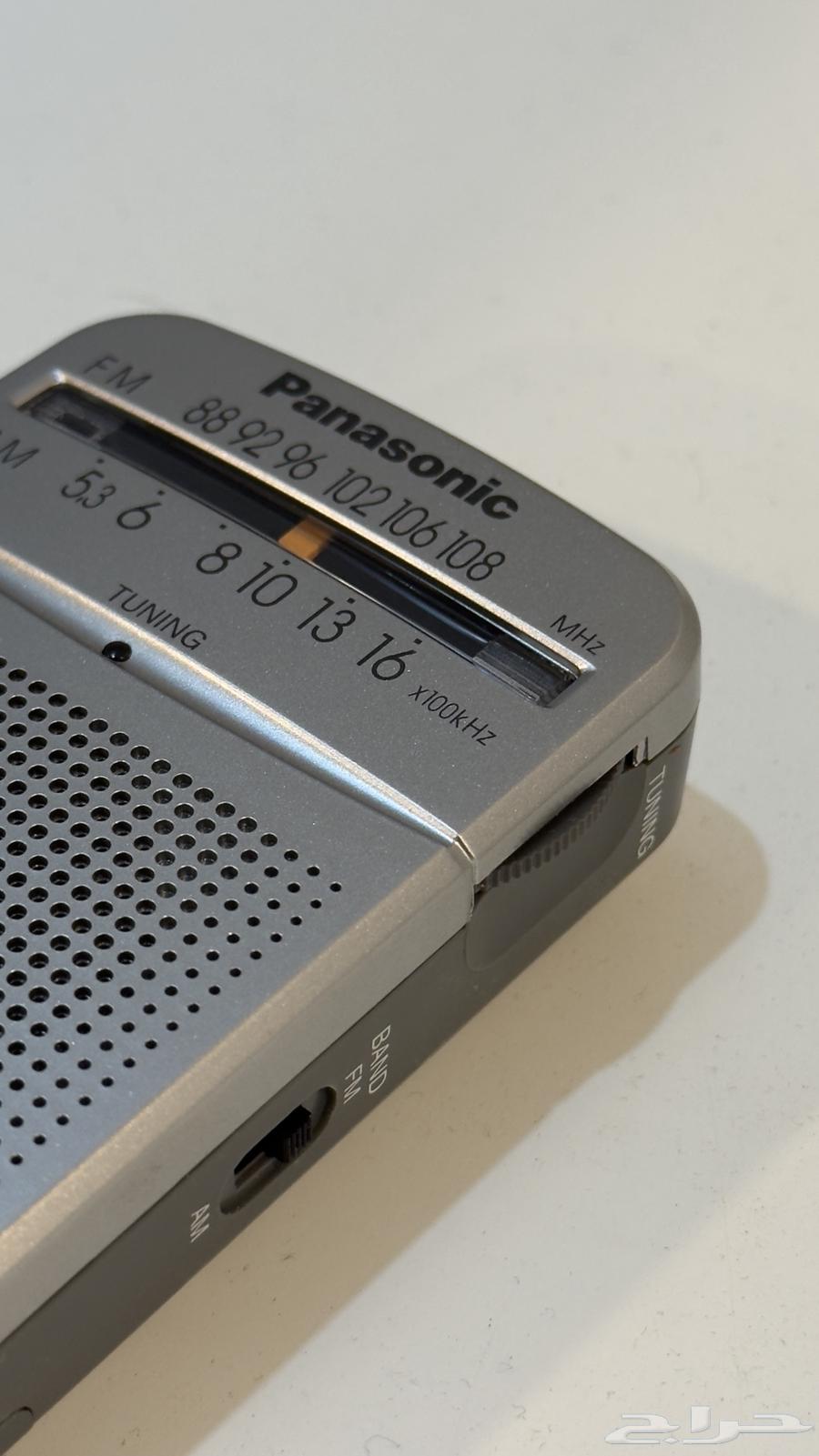 راديو تحمله باليد نادر64350569829889110