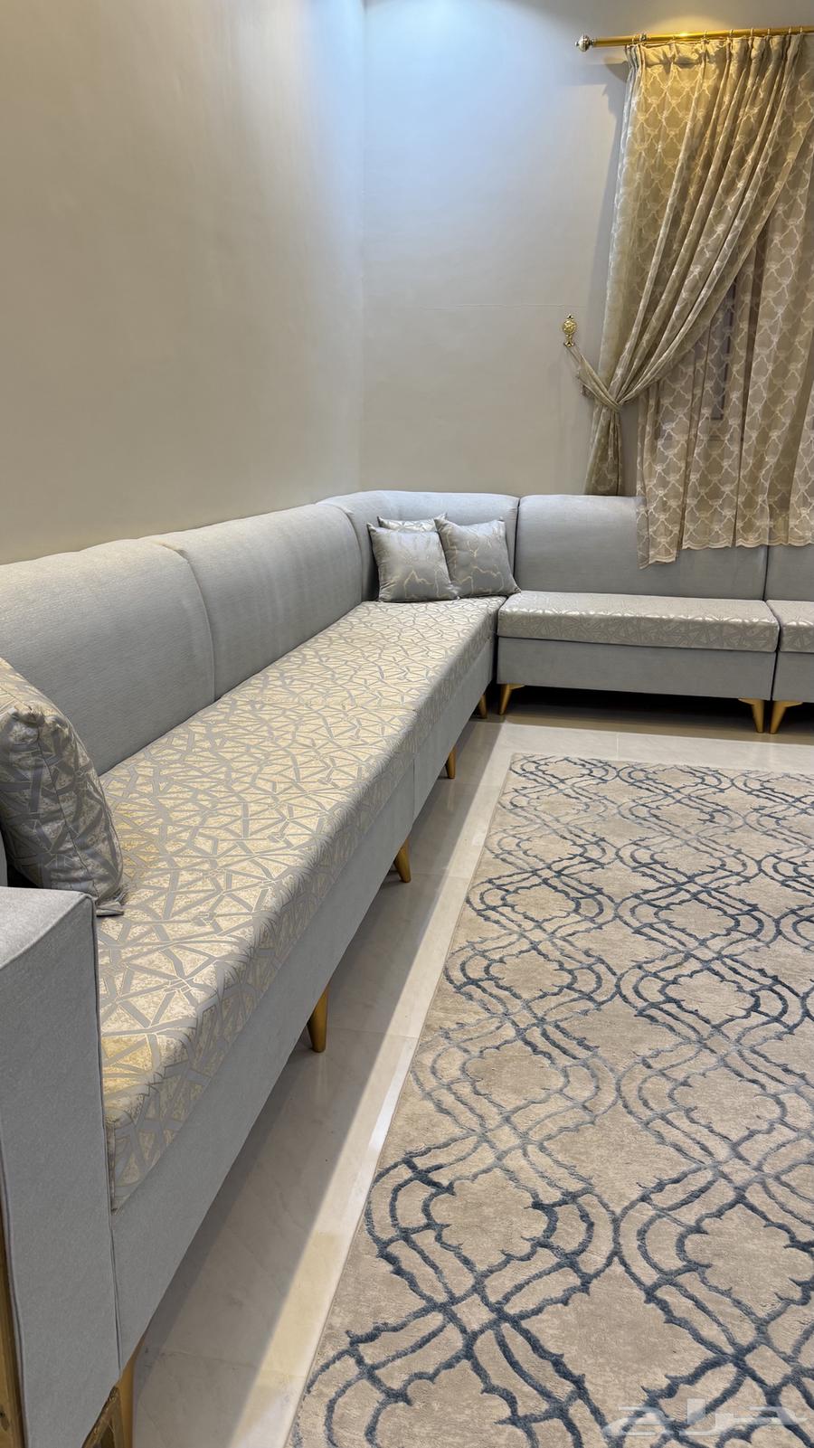 كنب نظيف استعمل جدا  قليل64358322850177114