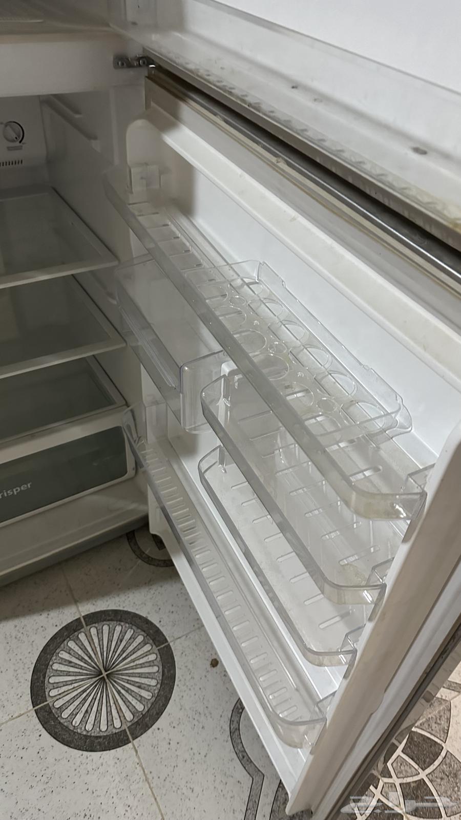 ثلاجه توشيبا للبيع64359274618881112