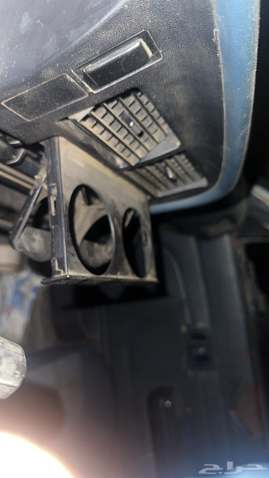 HiLux Cup Holder 89 to 97, All Models Compatible64495186187521112