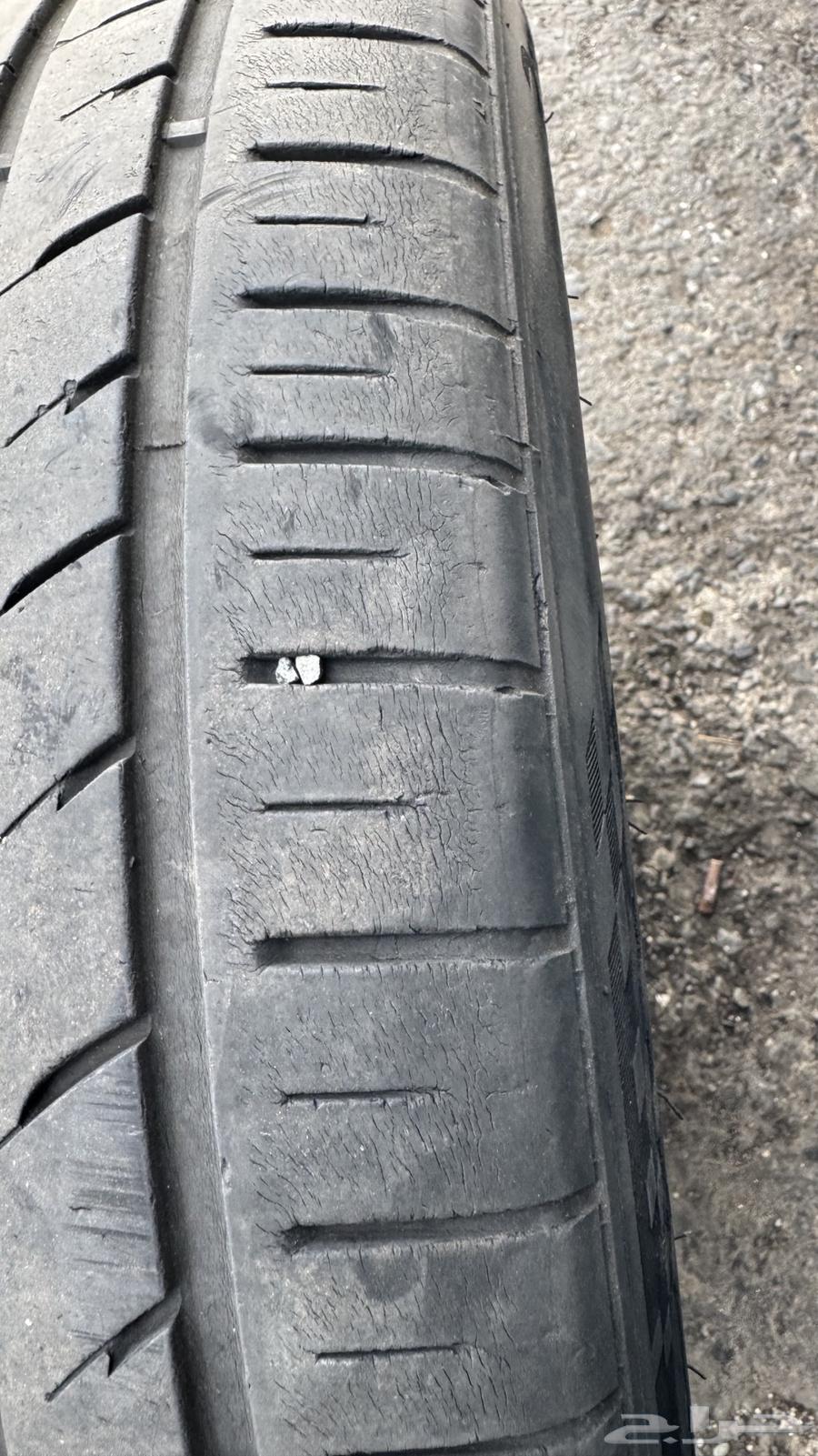 للبيع جنوط جاكور اصلي مقاس 19 مستخدم نظيف64494729189123112