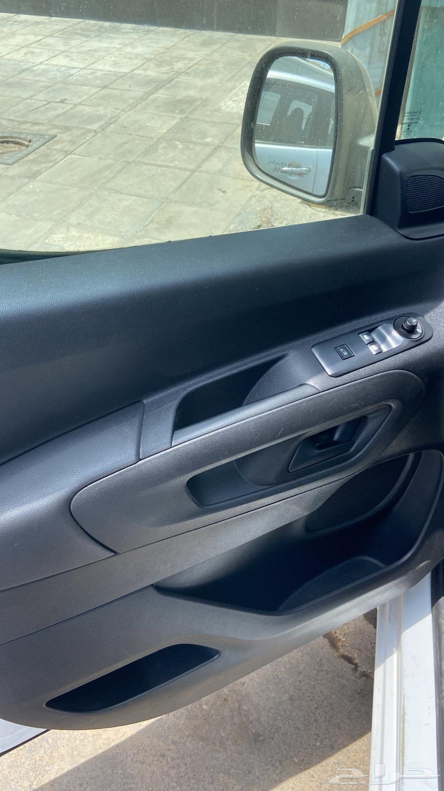 بيجو بارتنر للبيع64408244627074114