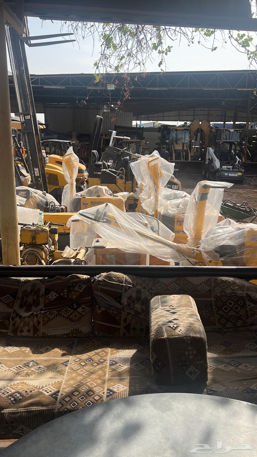 Asphalt paving, roads, asphalt pouring, red sand, equipment, grader64505025153923114