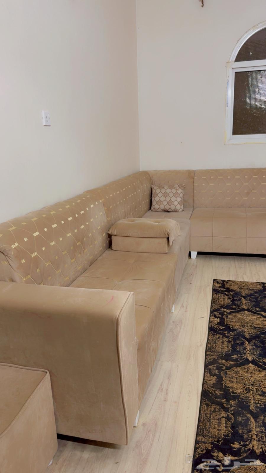 كنب للبيع شبه جديد64362226487811111