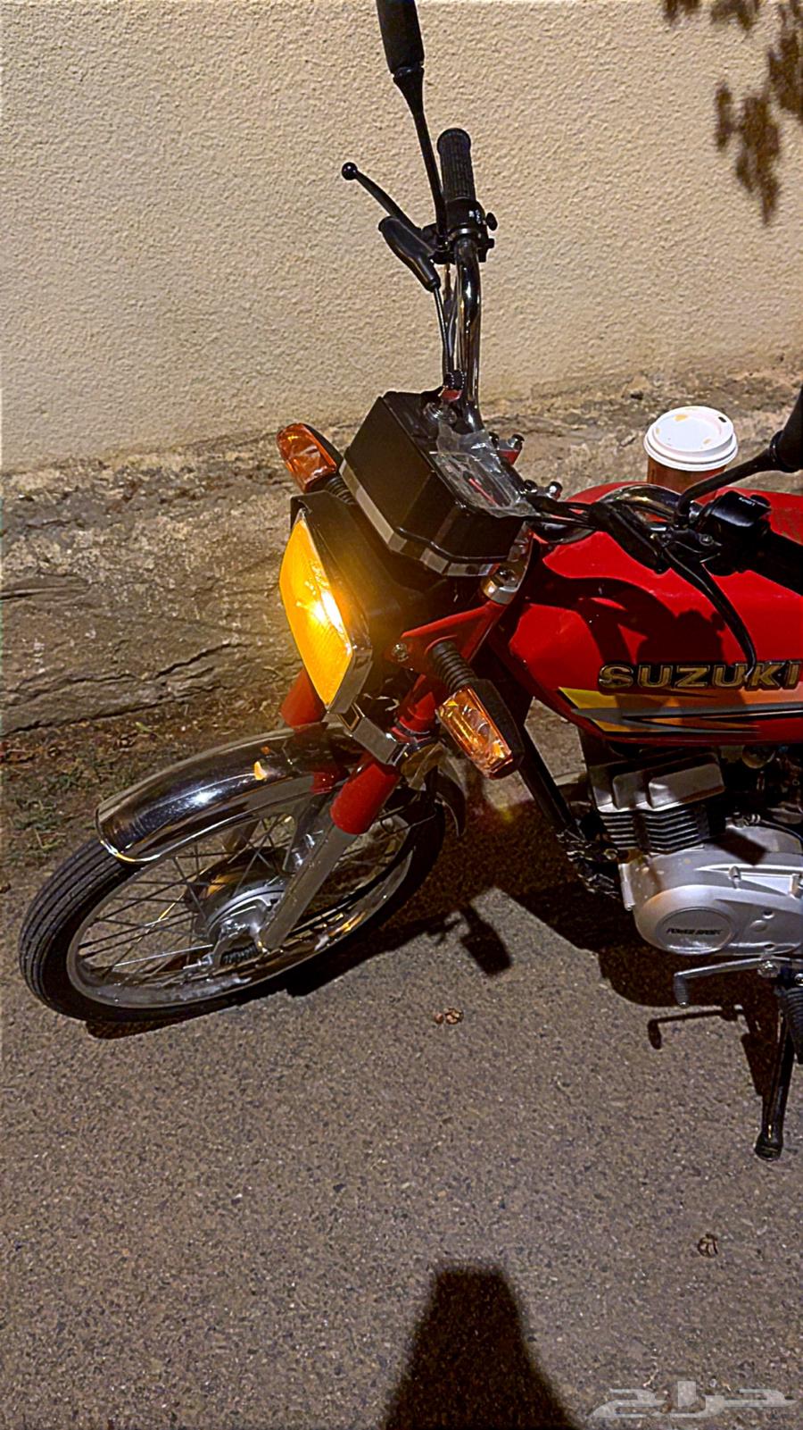 Hello, I have a clean X motorcycle, price up to 2300, and the sale is near.64493989347971111
