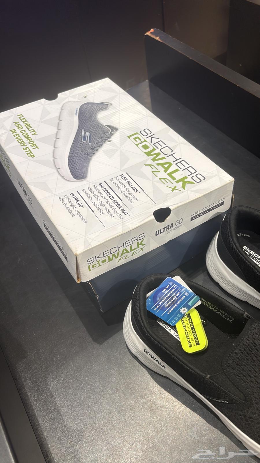 جزمة سكيتشرز مريحة للمشي الطويل و اللبس اليومي المريح64352793586945111