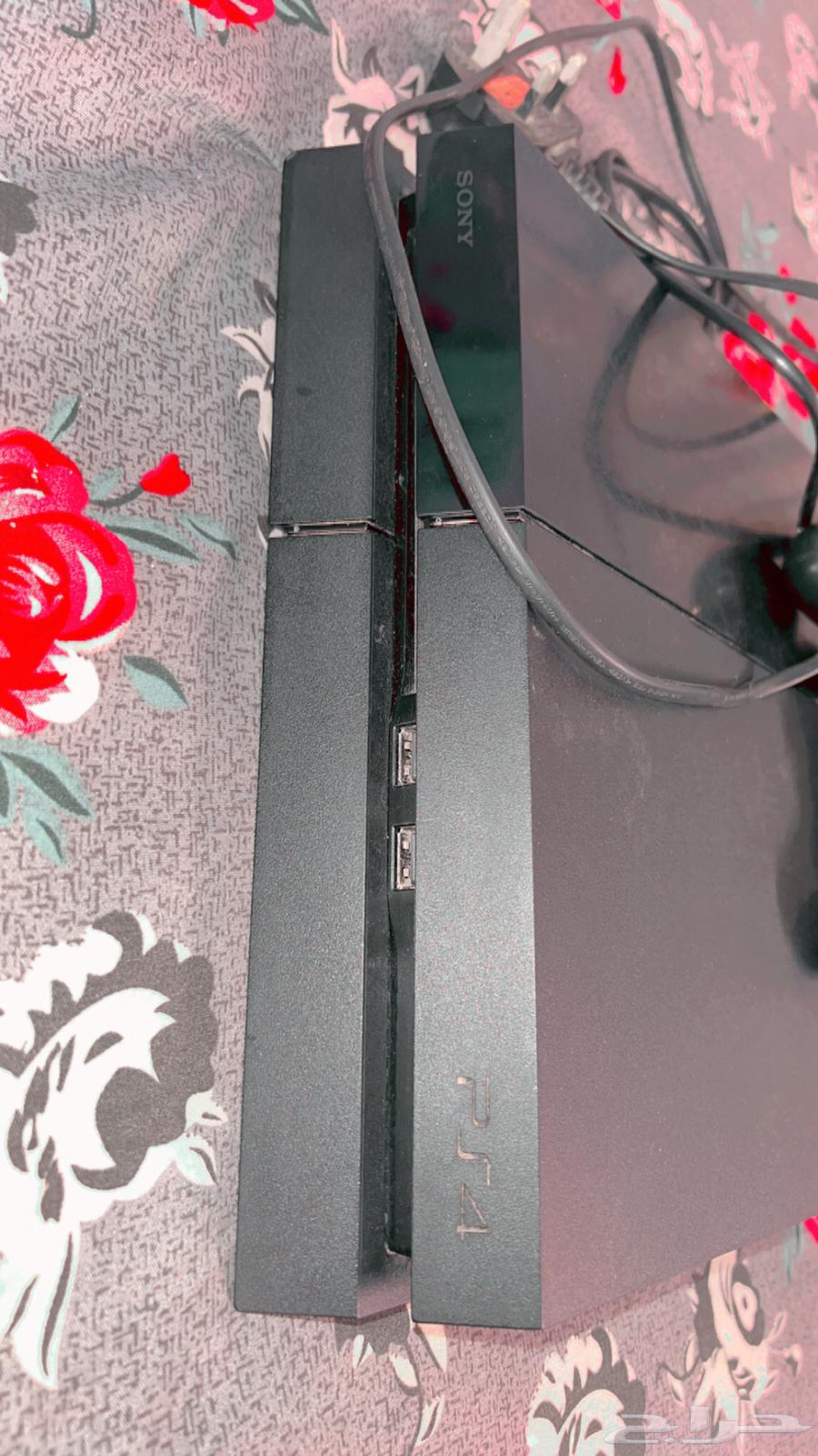 سوني 4 للبيع نضيف.64352550776706112