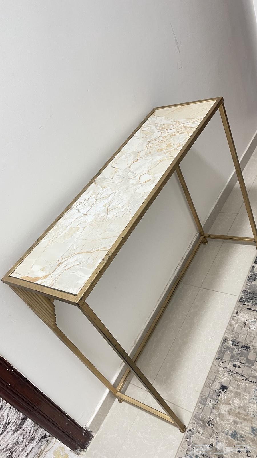 Cushions, carpets, and tables for sale64354813759747112