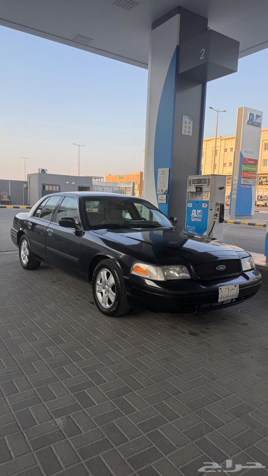 فورد فكتوريا للبيع 201164506830536066112